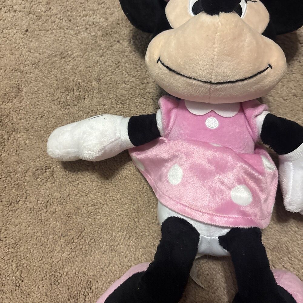 Disney minnie mouse stuff 19" used